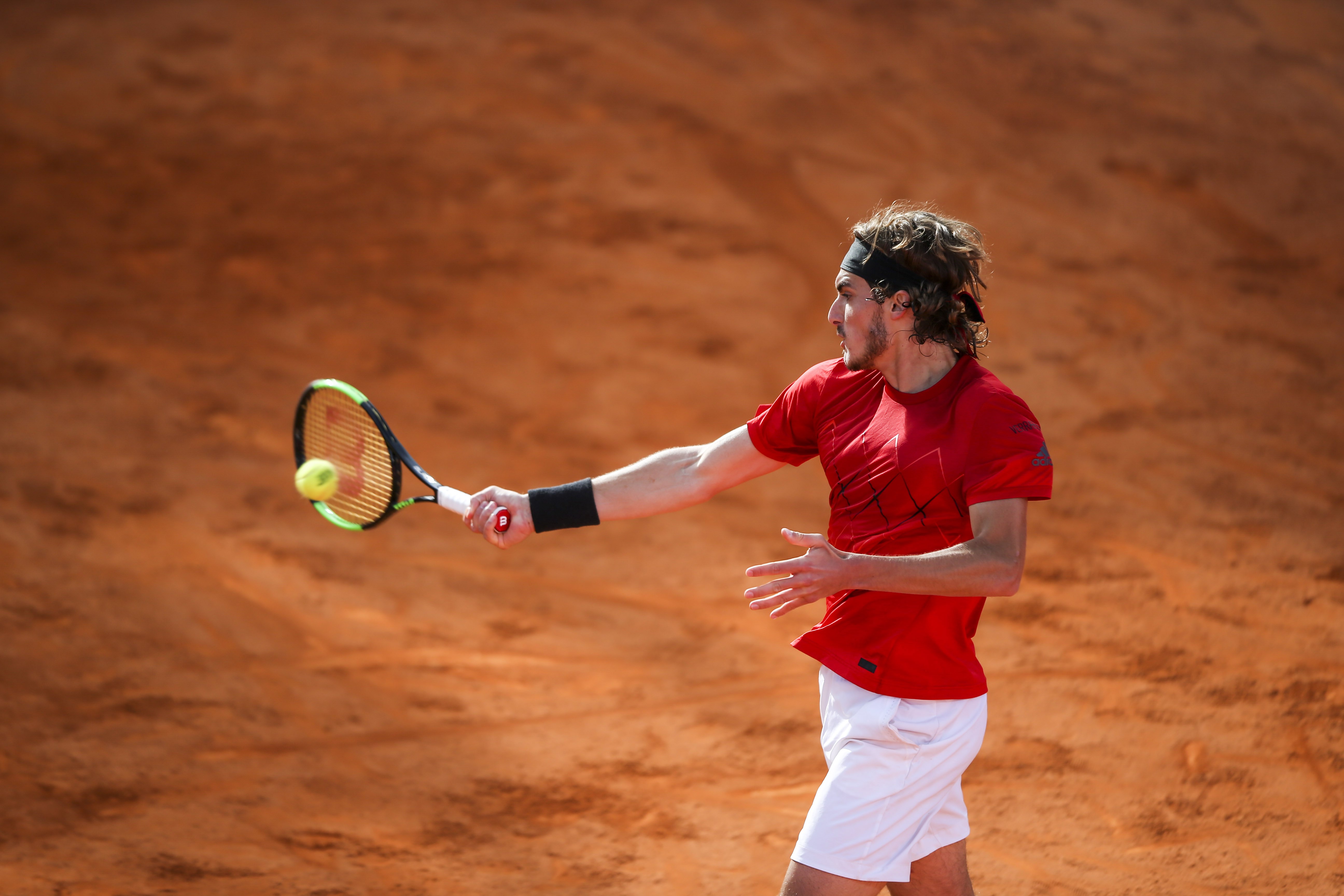 日本网球队险胜德国网球队,西西帕斯惊艳世界 日本网球队险胜德国网球队,西西帕斯惊艳世界