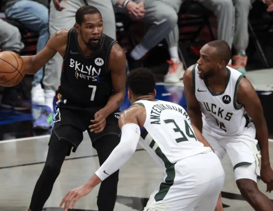 篮网B队碾压中国男篮，保罗送出助攻