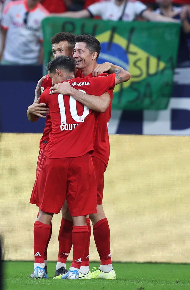 包含日本羽毛球队轻取马来西亚羽毛球队，马琳完成帽子戏法的词条