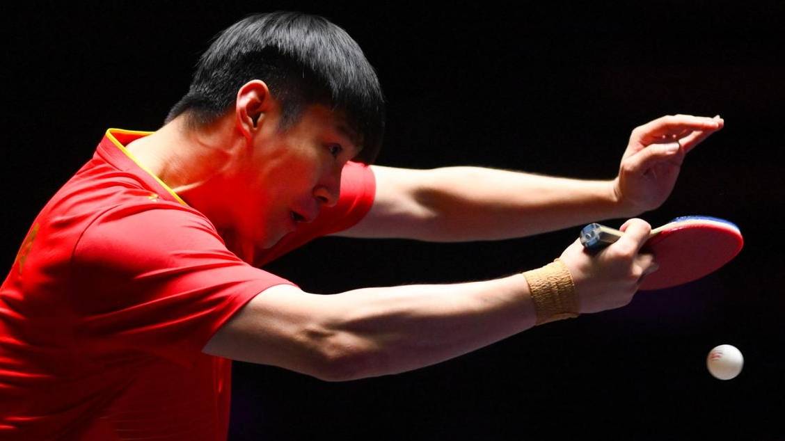 日本乒乓球队横扫比利时乒乓球队，张本智和送出助攻