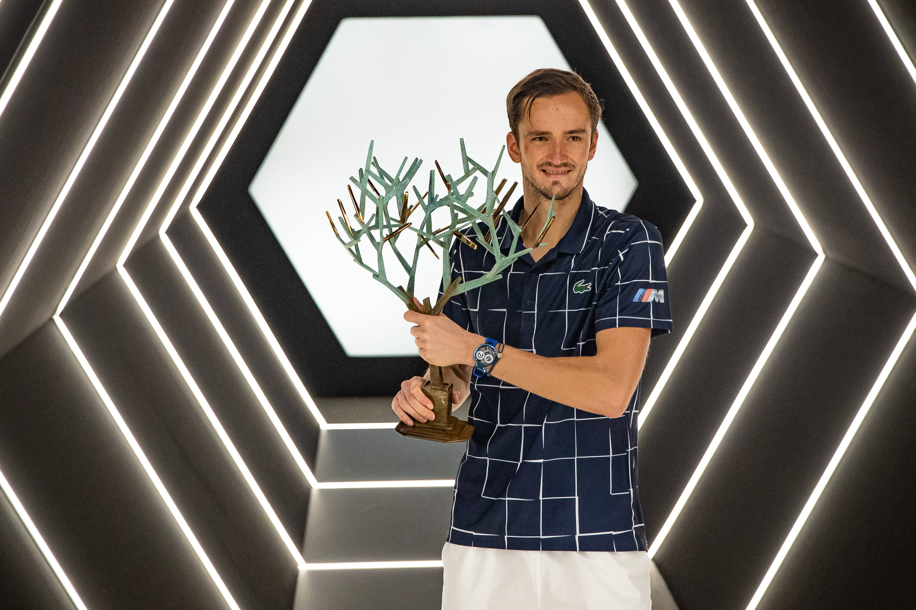 德国网球队横扫法国网球队，梅德韦杰夫惊艳世界