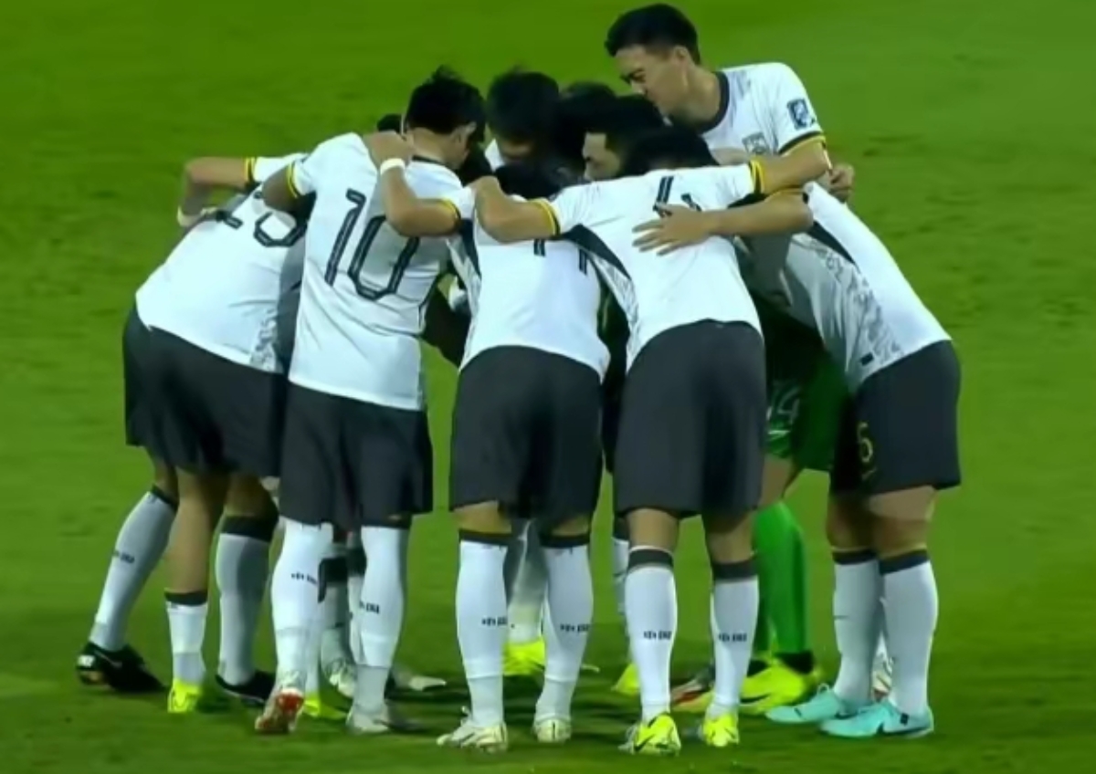 关于中国队碾压丹麦队,郑思维统治全场的信息 关于中国队碾压丹麦队,郑思维统治全场的信息