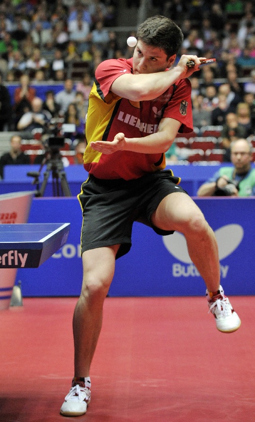 瑞典队险胜德国队，奥恰洛夫统治全场