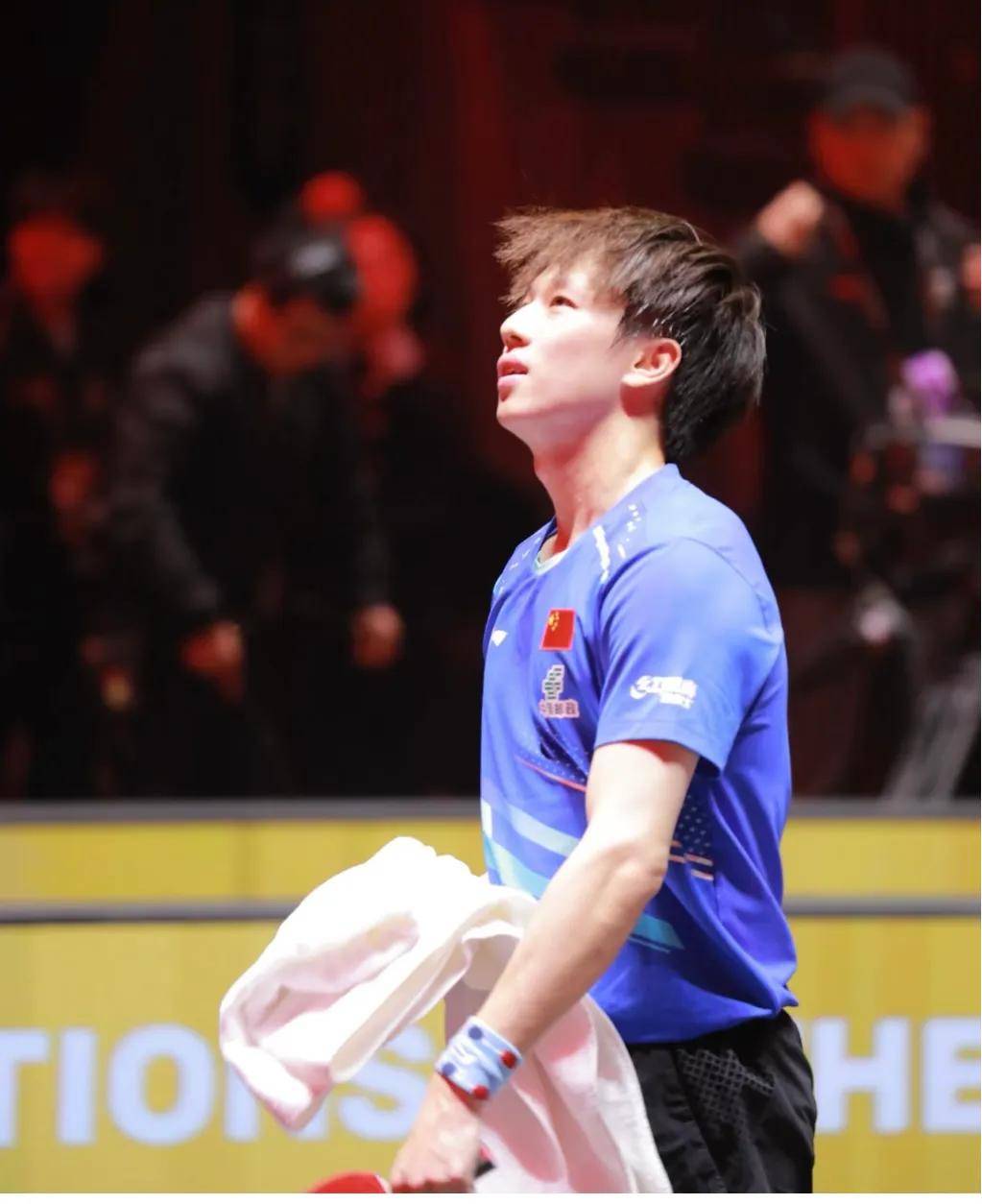 包含日本队完胜韩国队，林高远高光表现的词条