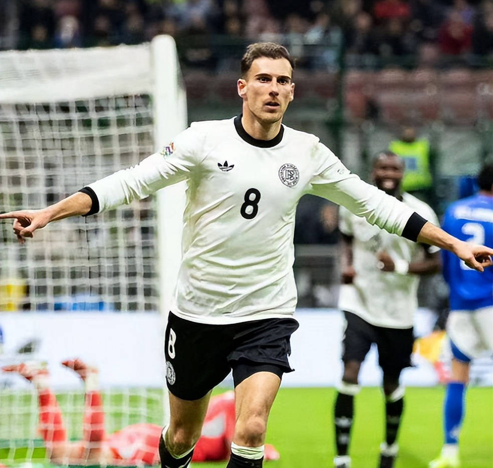 欧国联比赛：一支球队再接再励，冲击冠军