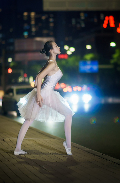 尼罗河畔的绿茵交响，当埃及法老遇上蓝色海岸，德布劳内执棒指挥