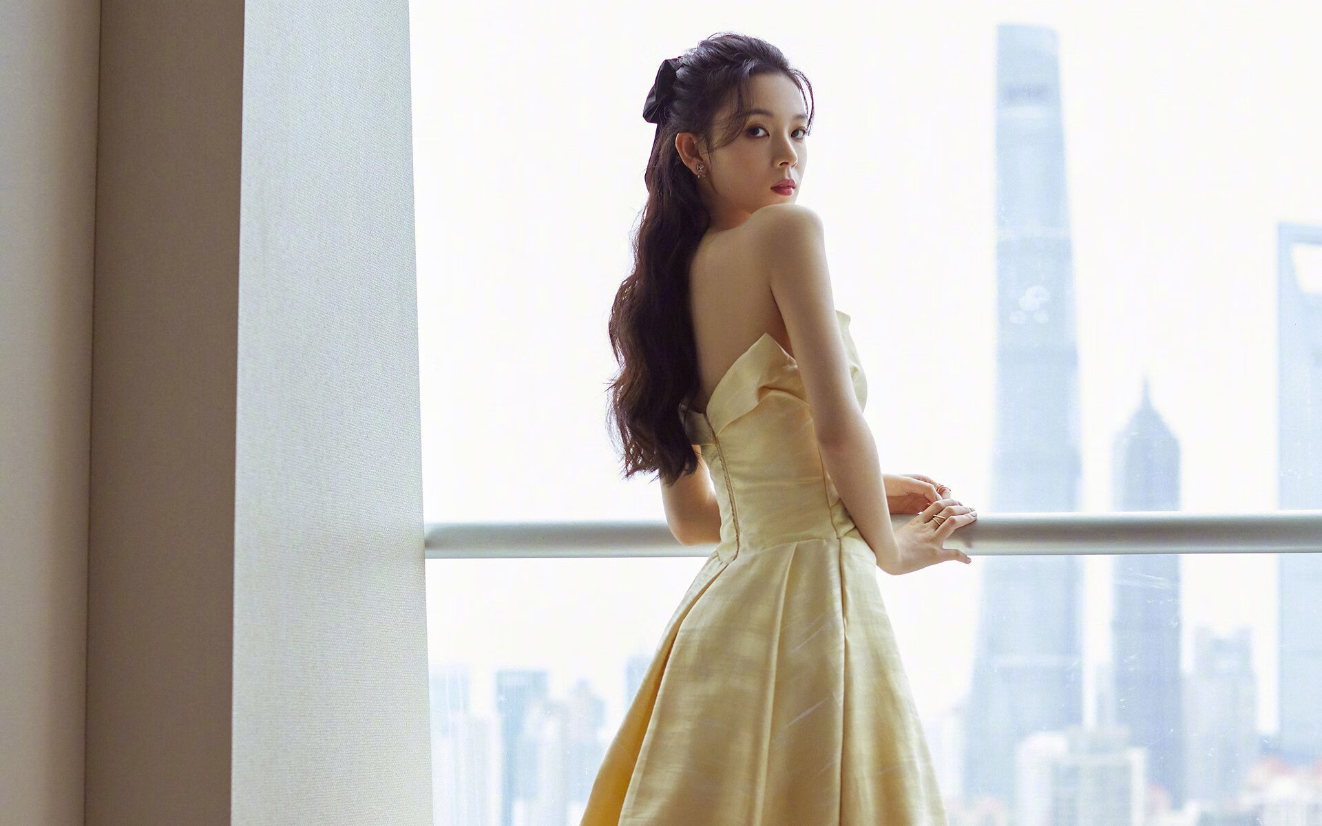 东决青铜卷，当国王的剑锋斩落珍珠海岸的鹰