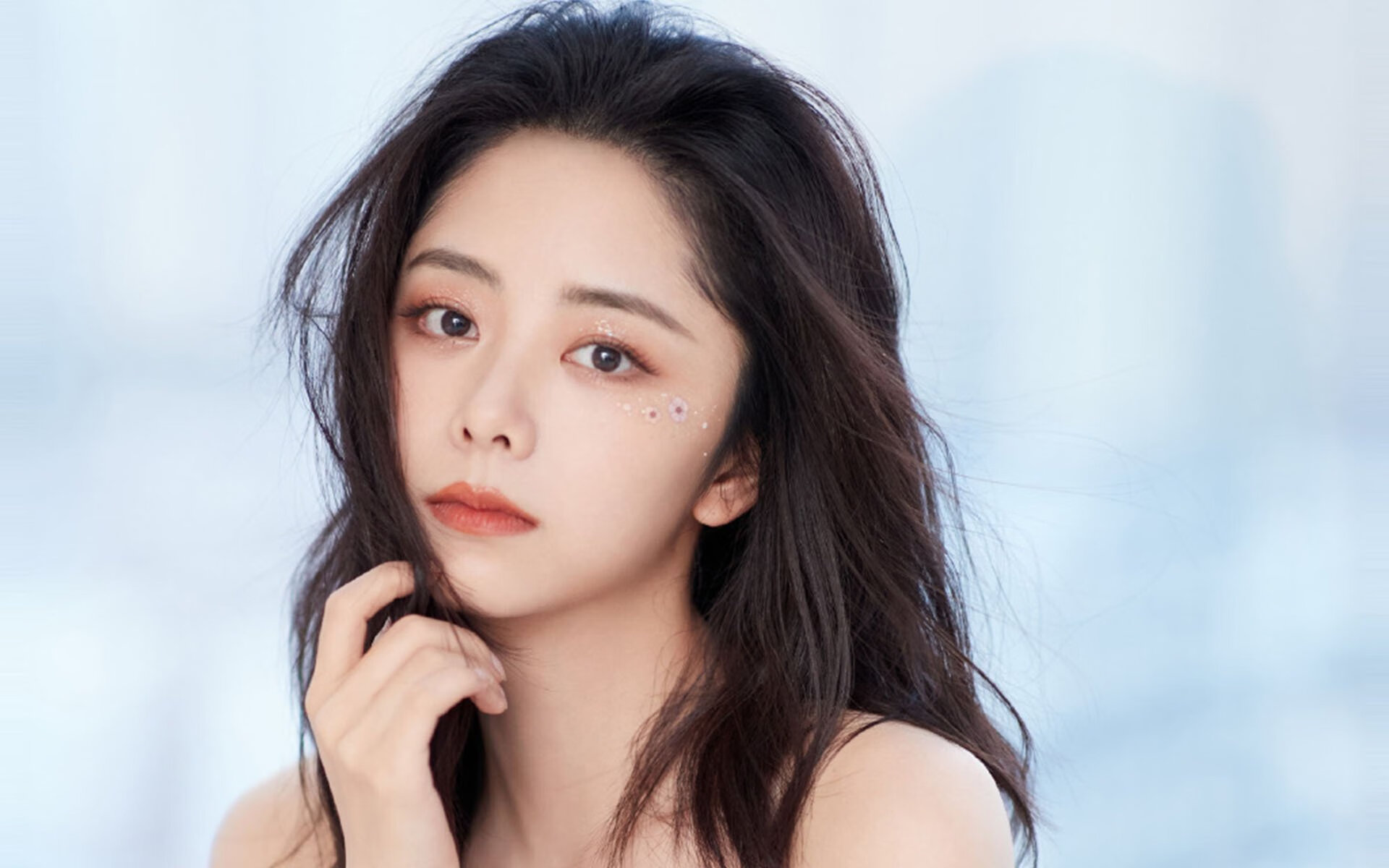 虚构与现实的交错，当巴拉圭遇上勒沃库森，马丁内利为何评分拉满？